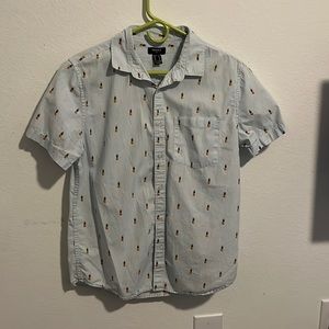 Forever 21 blue pineapple shirt size medium